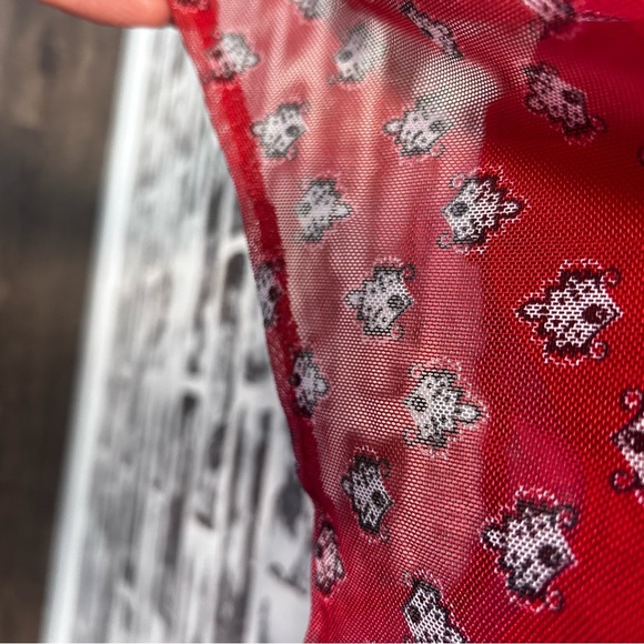 Skye's the Limit Modern Boho Whimsical Artsy Print Red Mesh Blouse Size XL - Picture 7 of 8